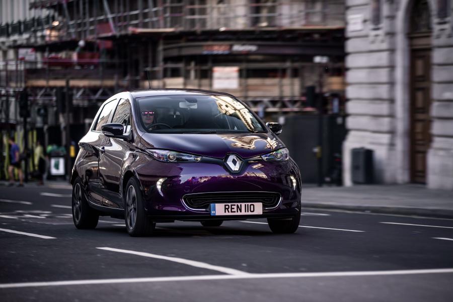  Renault Zoe Z.E. 40 R110 2018 года  (UK) (фото 28 из 32)